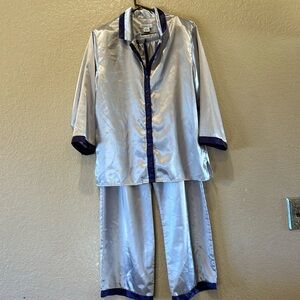Lavender Satin Pajamas by Liz Claiborne Large